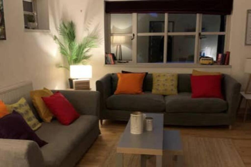 Stunning Barn Private Hot Tub Malvern & Worcester Sleeps 6 Exterior foto